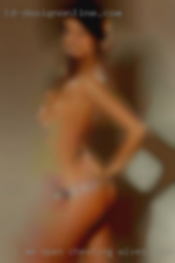 I am cheating wives Hobbs, NM open to older women or younger.